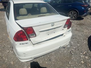 2004 Honda Civic Hybrid w/ULEV (M5) - Primary Damage Left Image